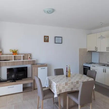 Arapovic 5 By Guide Apartamento *