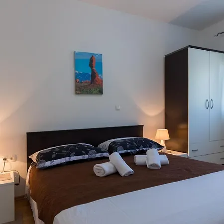 Arapovic 5 By Guide Apartamento Klek