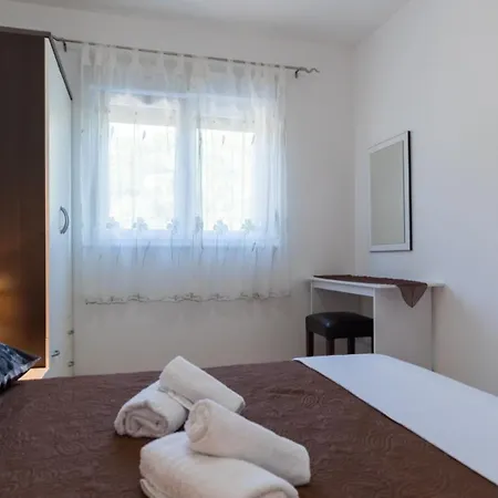Apartamento Arapovic 5 By Guide Klek